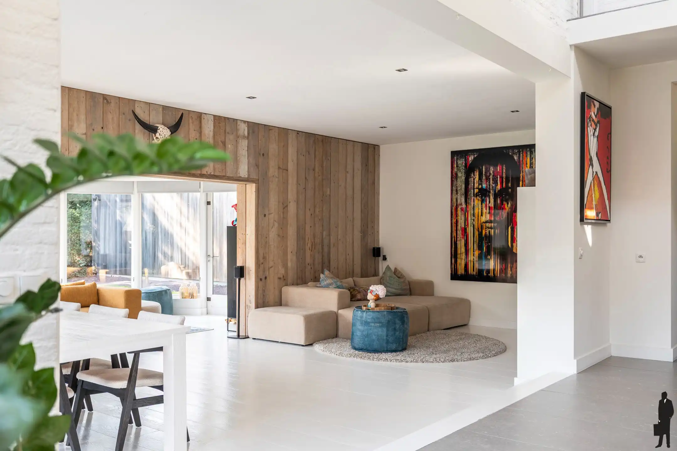 In de Meerse bergen treffen we op een ruim perceel van ca. 2.735m² deze knappe, lichtrijke villa foto 13