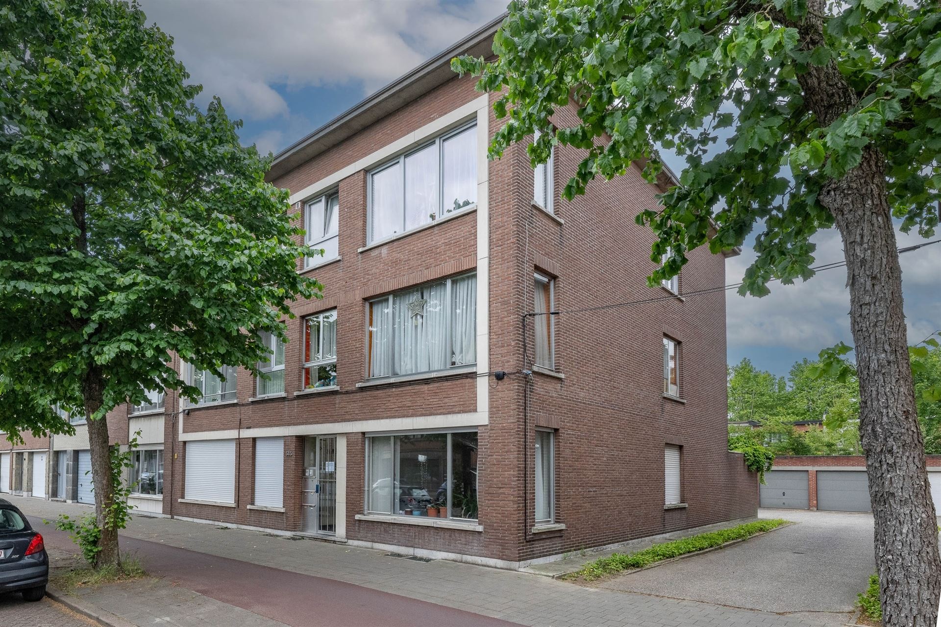 Op te frissen appartement met 2 slaapkamers en zonnig terrasje foto 10