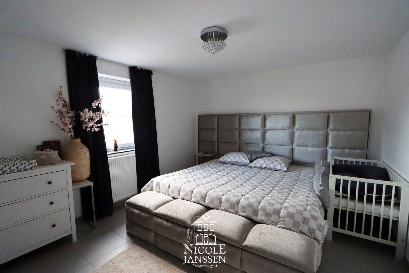 Halfvrijstaande nieuwbouwwoning met drie slaapkamers en carport foto 6