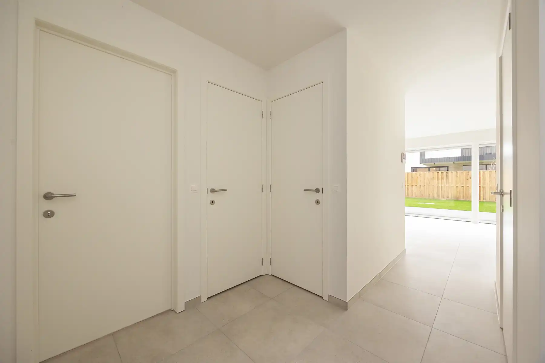 Instapklaar nieuwbouwappartement (6% !) met tuin in Putte! foto 8