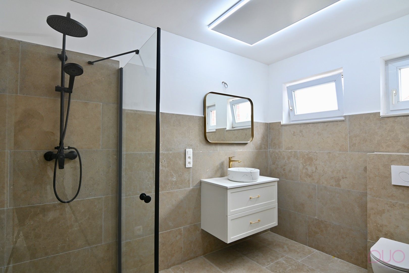 Instapklaar appartement met 3 slaapkamers, overdekt terras en staanplaats nabij het centrum van Tongeren foto 8