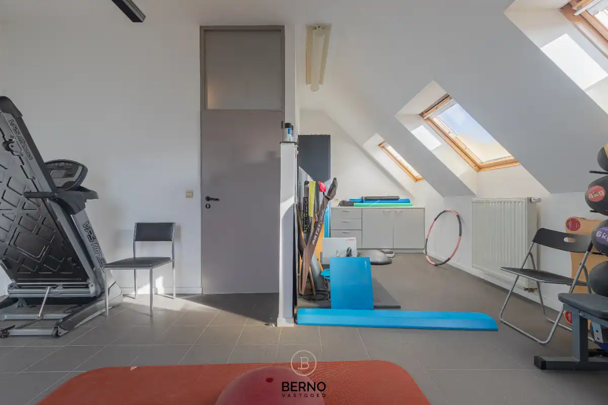 Bouwgrond op een perceel van 1.170 m² met bestaande af te breken woning foto 29