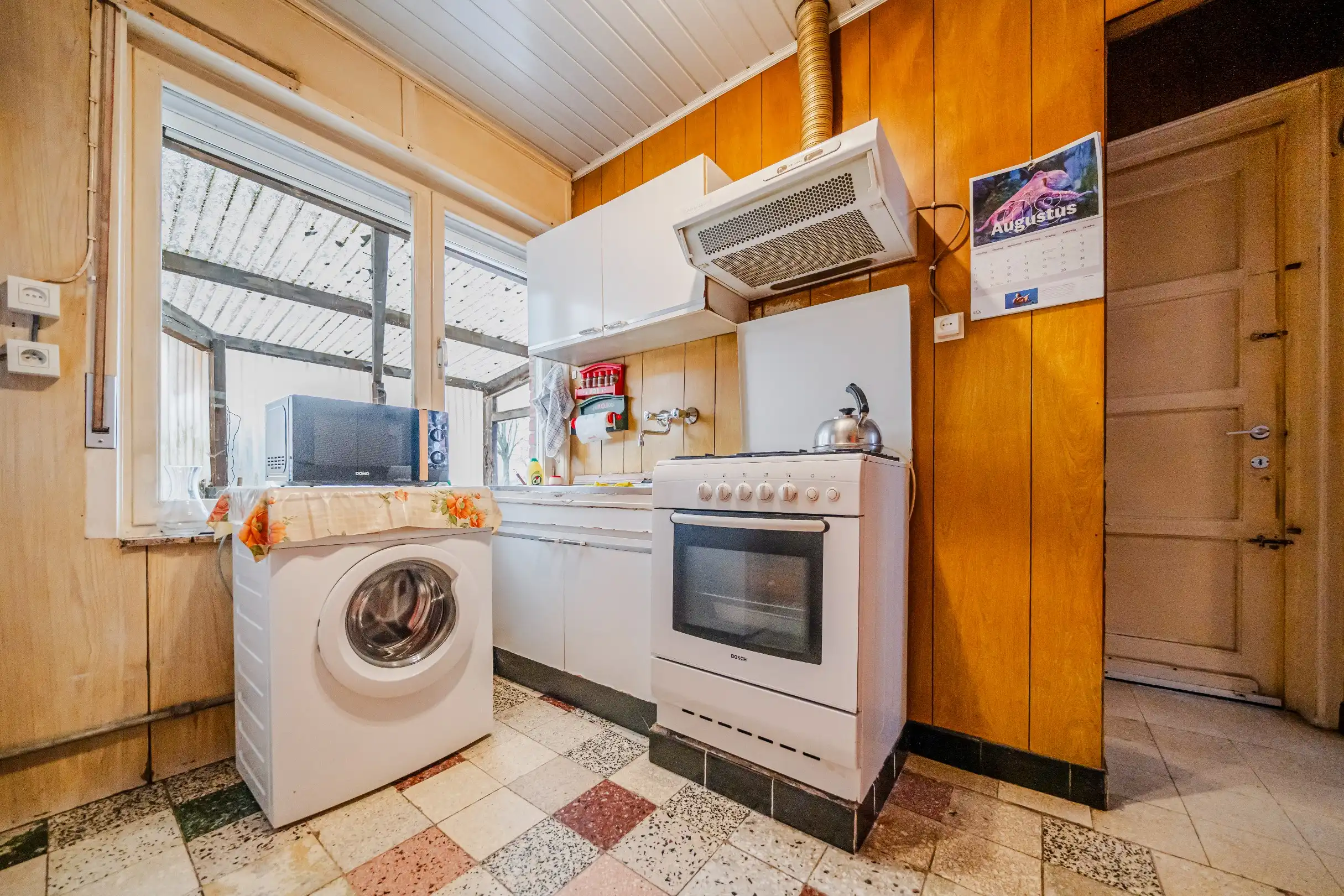 Halfopen bebouwing met 3 slaapkamers, tuin en garage. foto 14