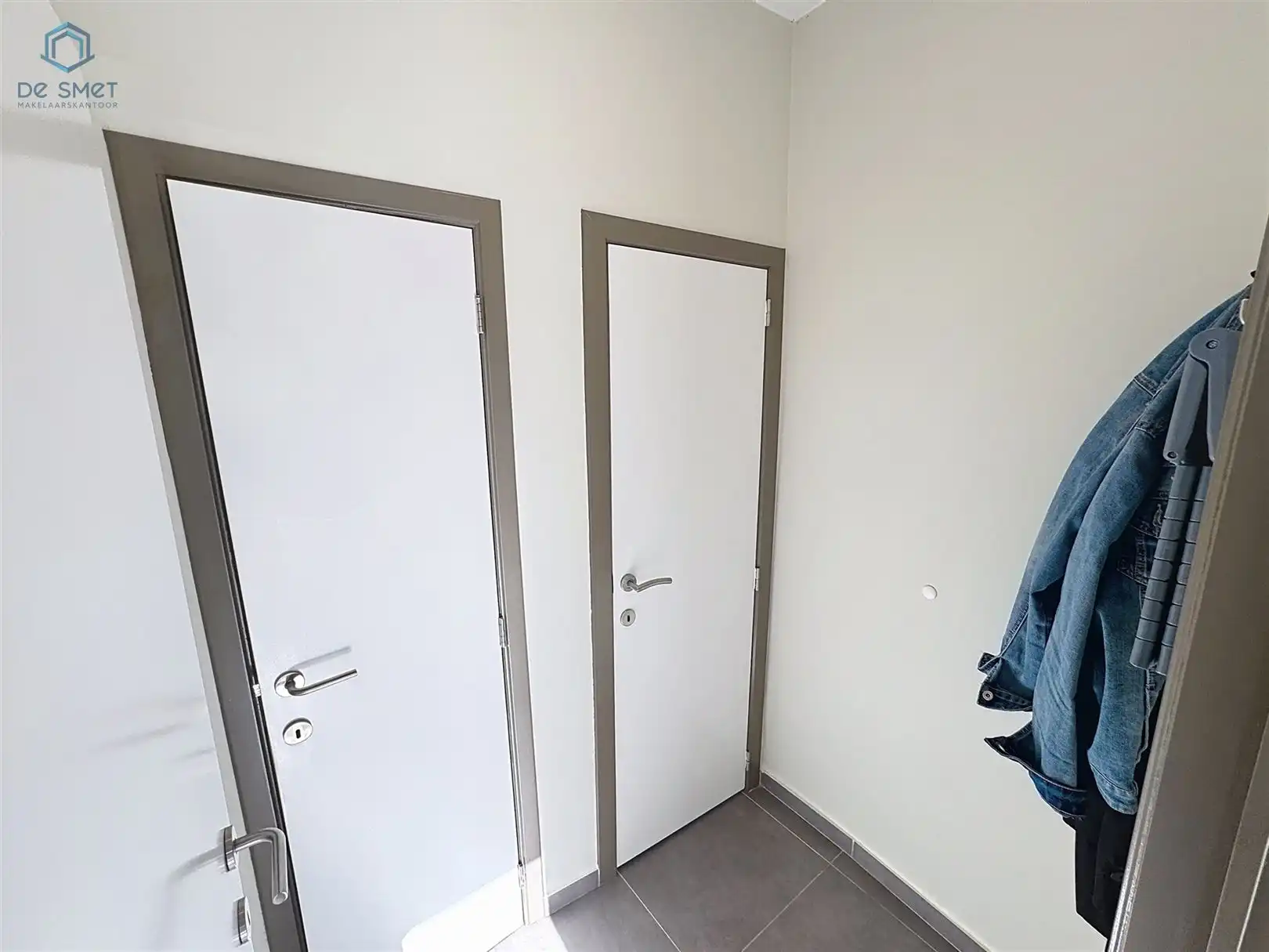 Instapklaar Gelijkvloersappartement met Terras, 2 Slaapkamers en Parkeerplaats in Goeferdinge foto 17