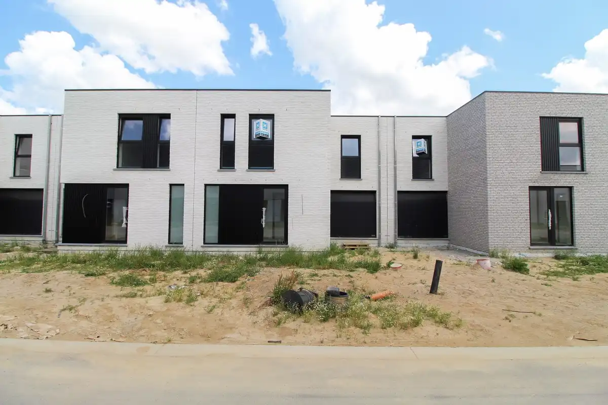Moderne instapklare nieuwbouwwoningen in Roeselare foto 12