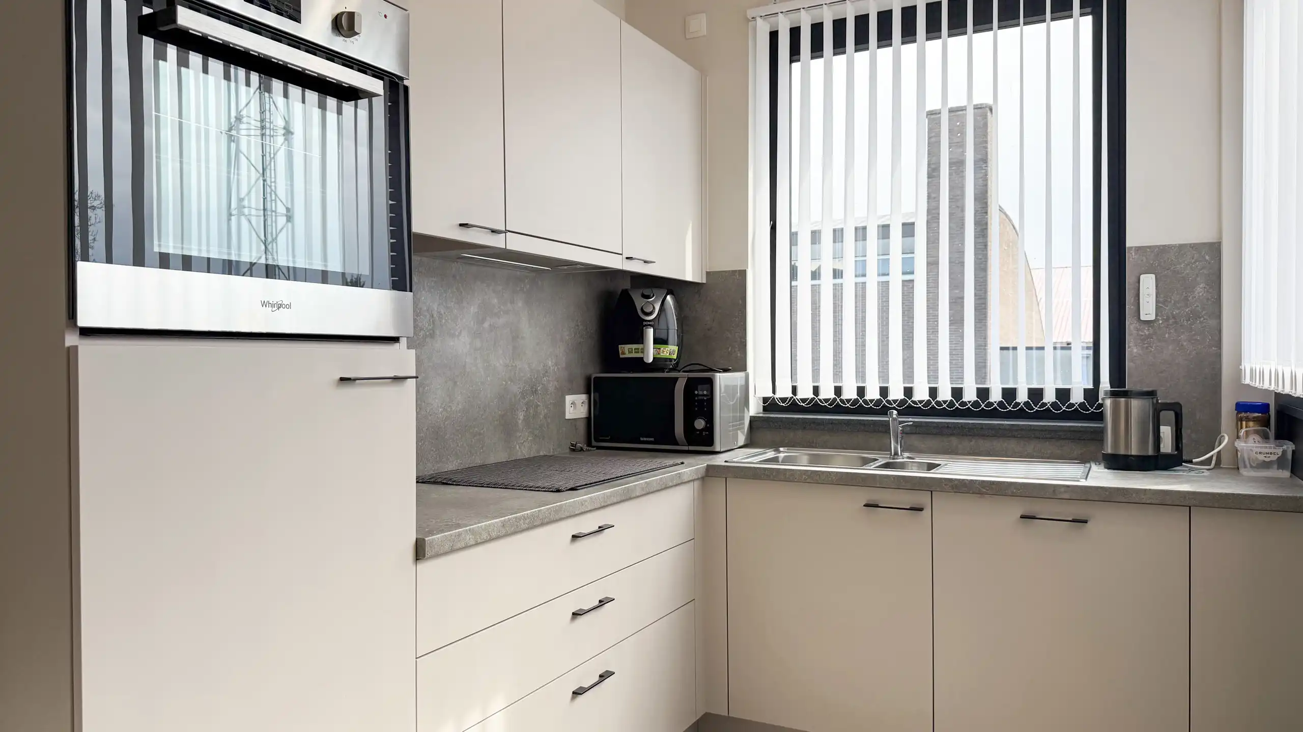 Modern app met 2 slpks, terras en lift centrum Heusden! foto 12