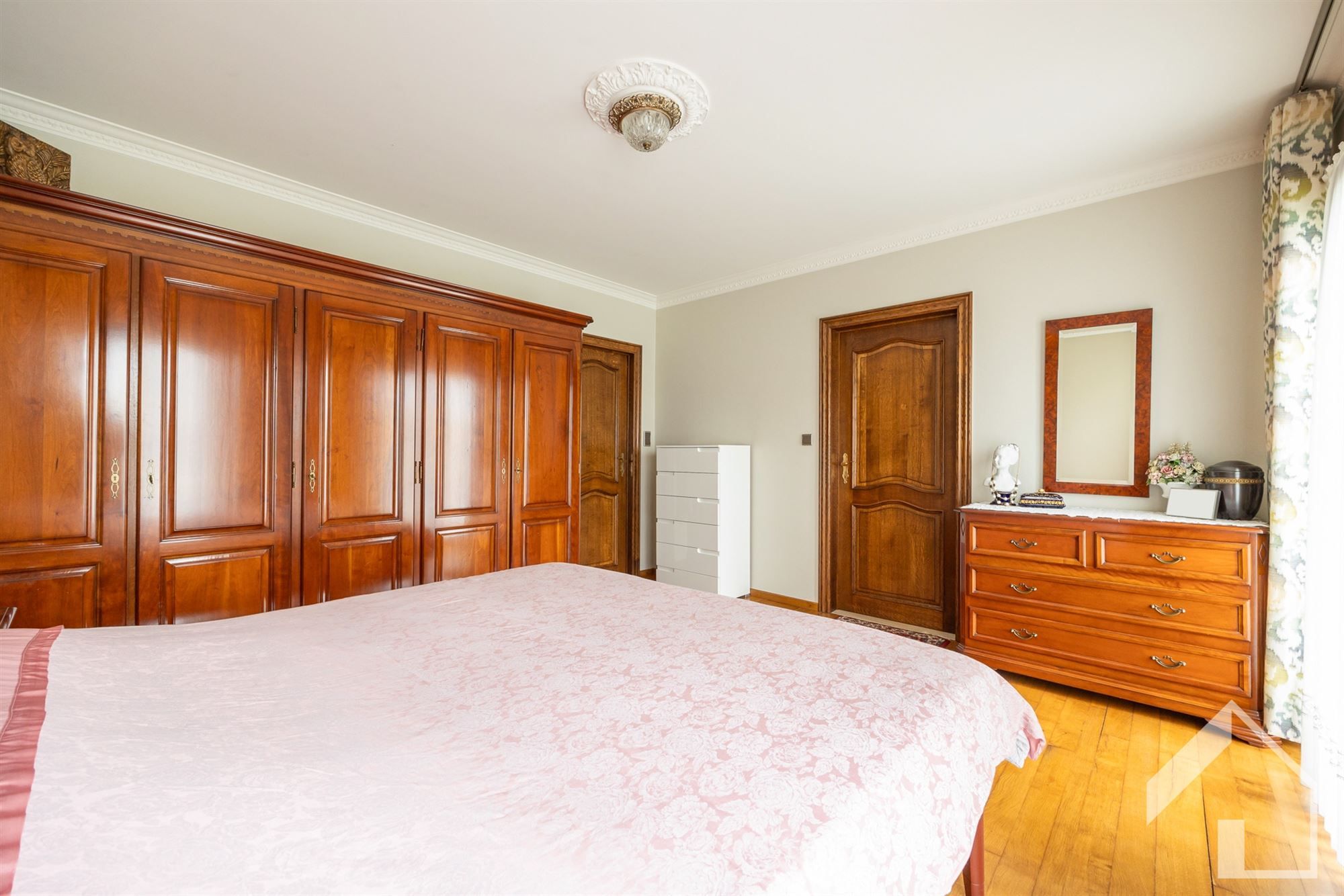 Ruime verzorgde woning in een rustige buurt  foto 21