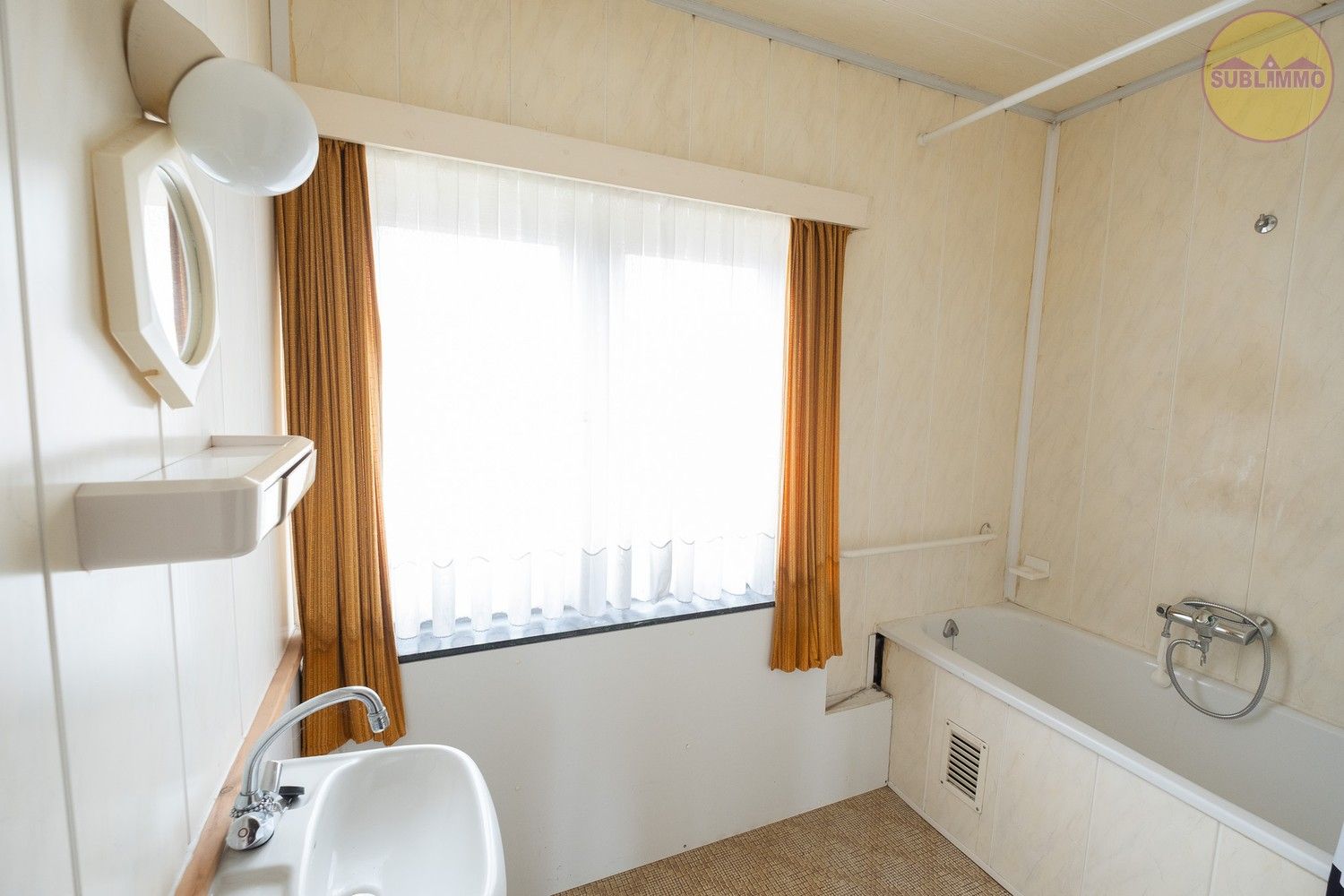 Rustig gelegen eengezinswoning met 3 slaapkamers op een perceel van 4a 71ca in het centrum van Meerhout foto 11