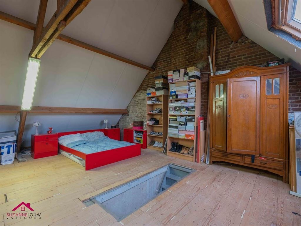 Gezellige en instapklare, half vrijstaande woning met veranda foto 35