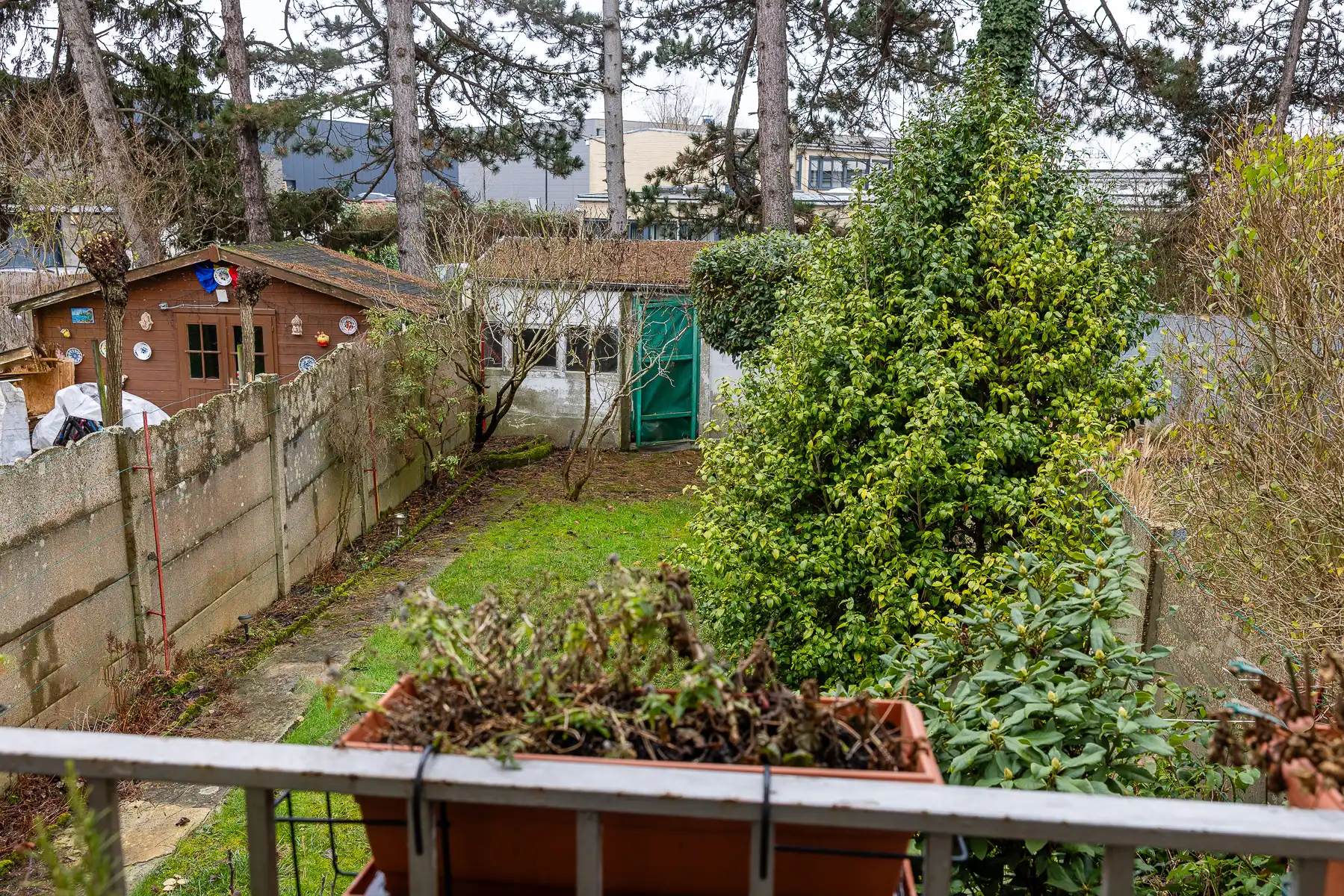 Gezinswoning met tuin, terras en garage foto 21