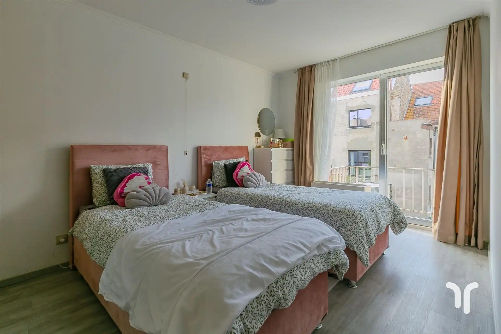 Instapklaar appartement met 3 slaapkamers foto 7