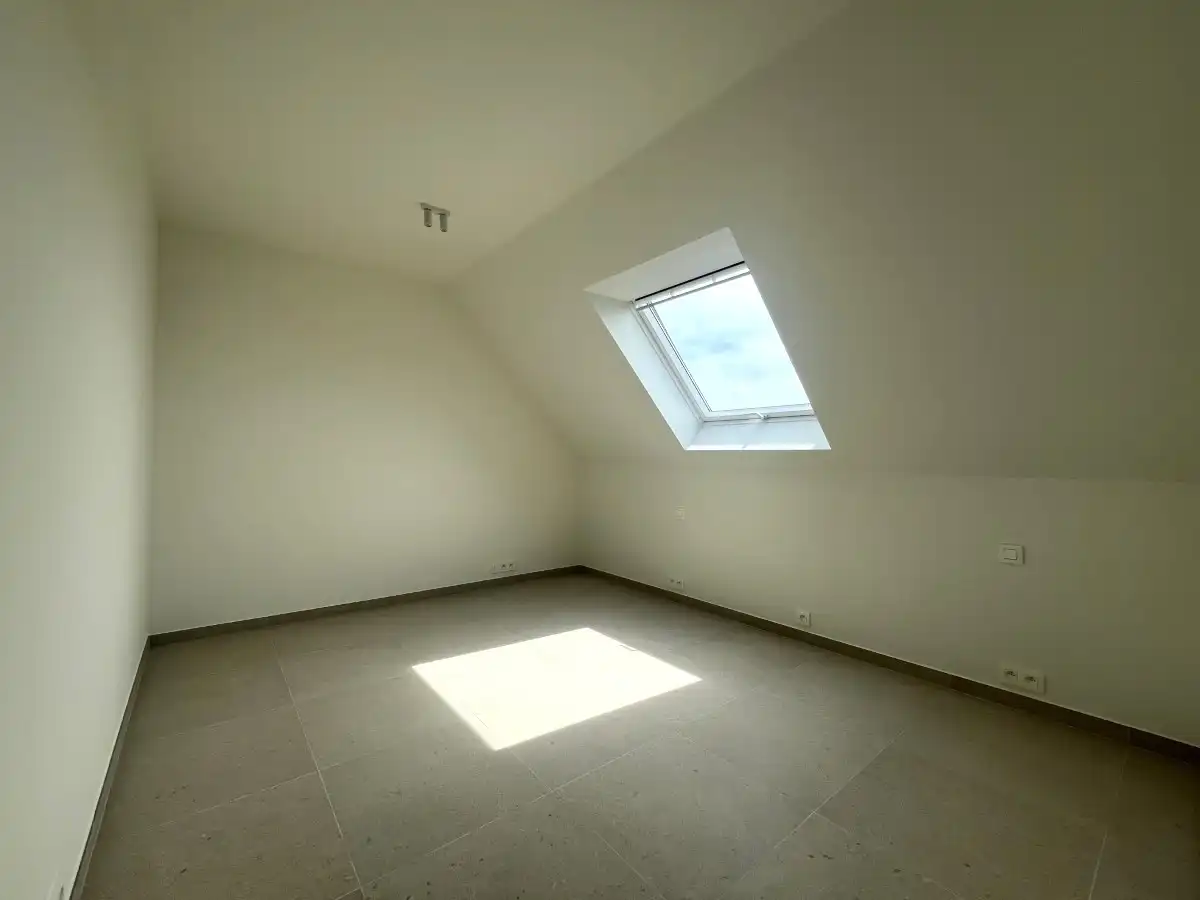 Geluveld  - Modern dakappartement met 3 slaapkamers en garage foto 8