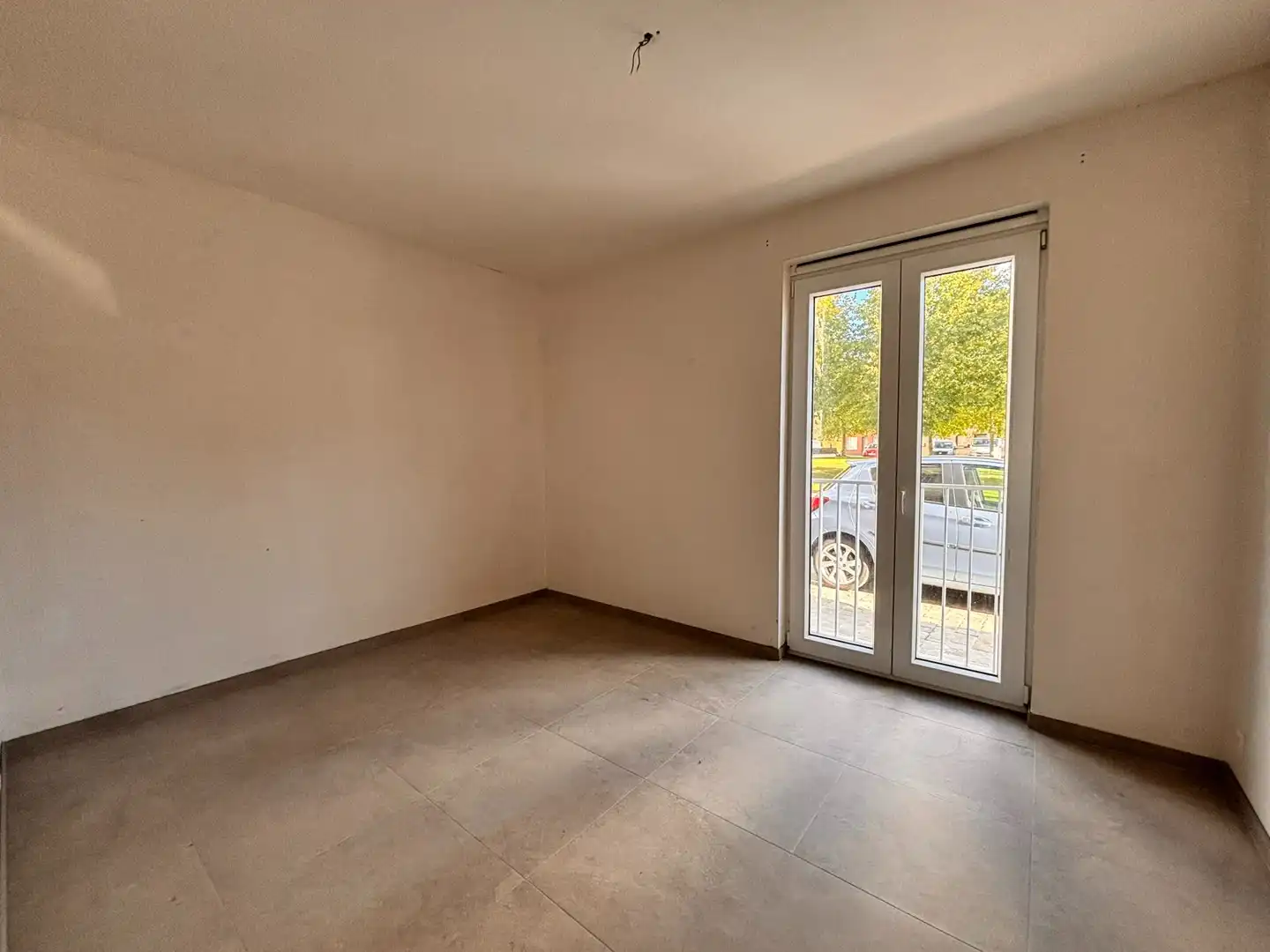 Gelijkvloers éénslaapkamerappartement met tuin en ruime garage foto 5