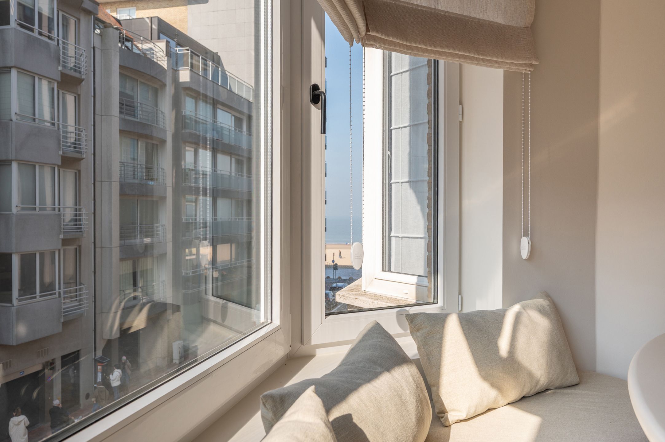 Stijlvol gerenoveerd appartement in het hart van het Zoute.. foto 32