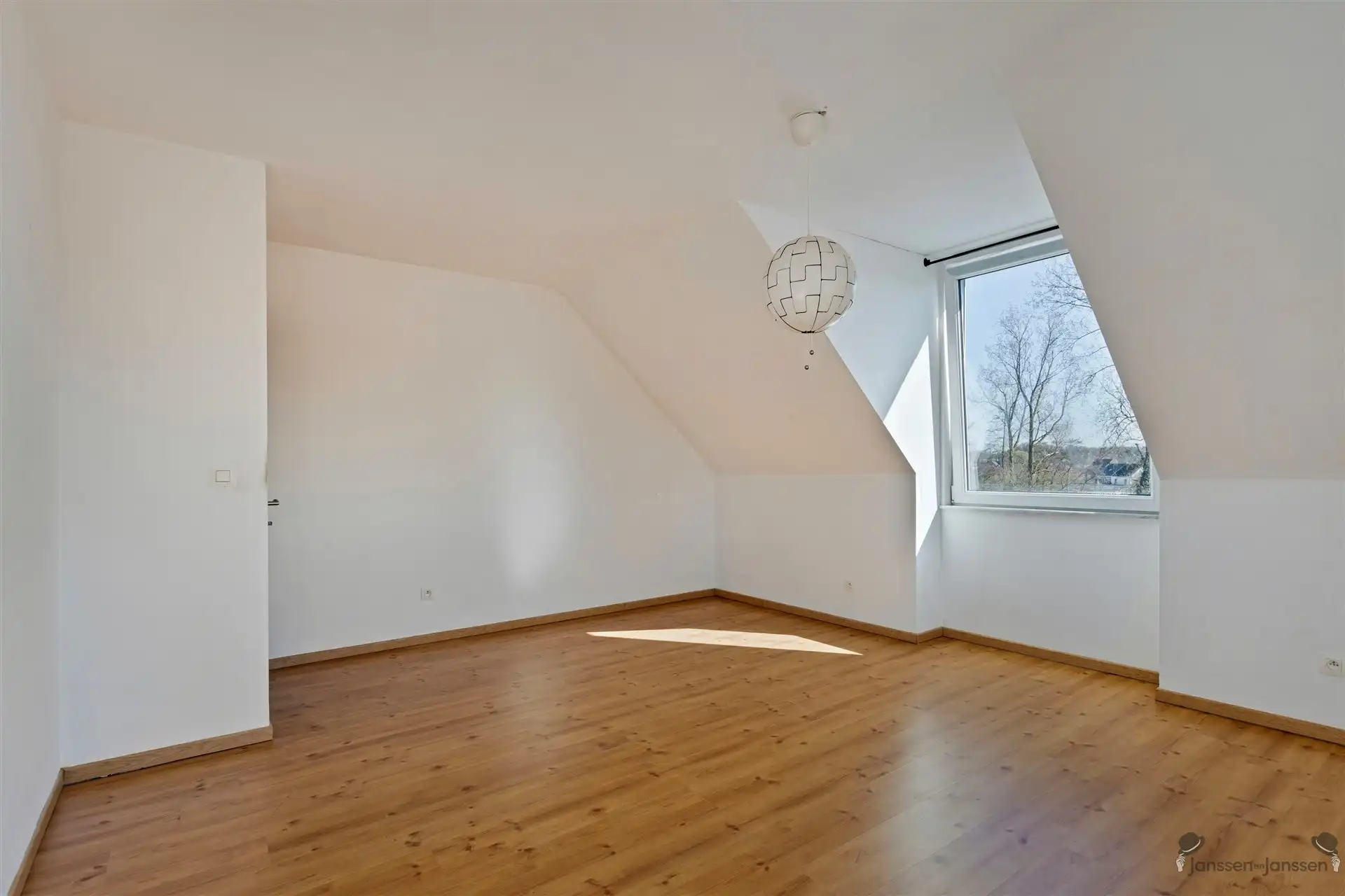 Duplex appartement met 3 slaapkamers foto 9