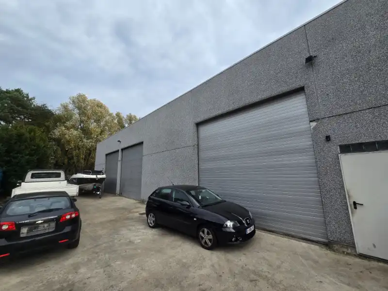 Magazijn te huur foto {{pictureIndex}}