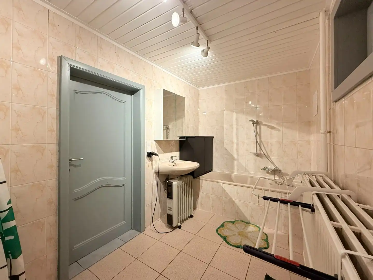 Ruime gezinswoning in Tildonk foto 12