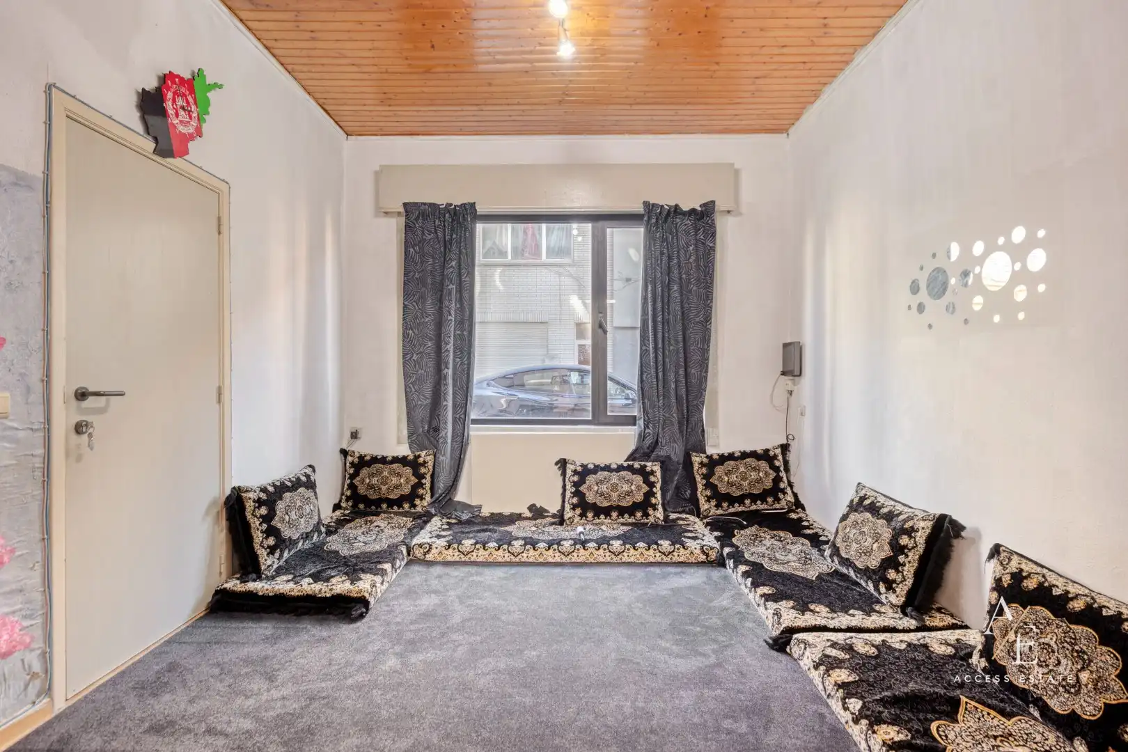 3 appartementen voor de prijs van 1 (huurinkomsten €2.349/maand) foto 2