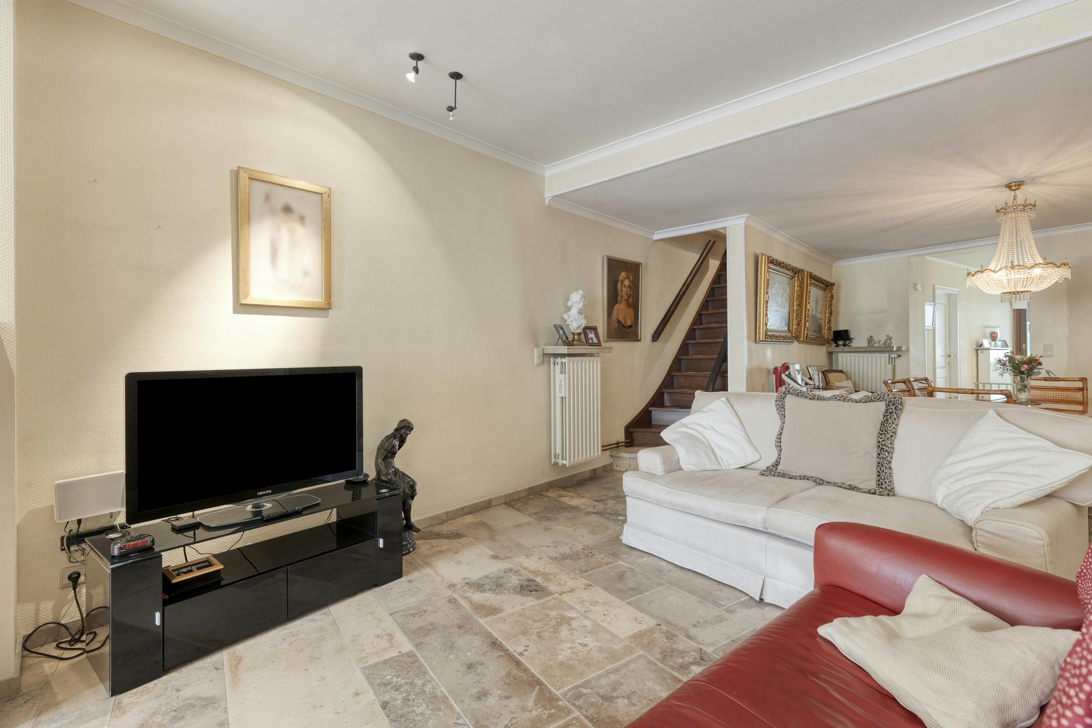 Karaktervol huis te koop aan de vesten in Brugge foto 3