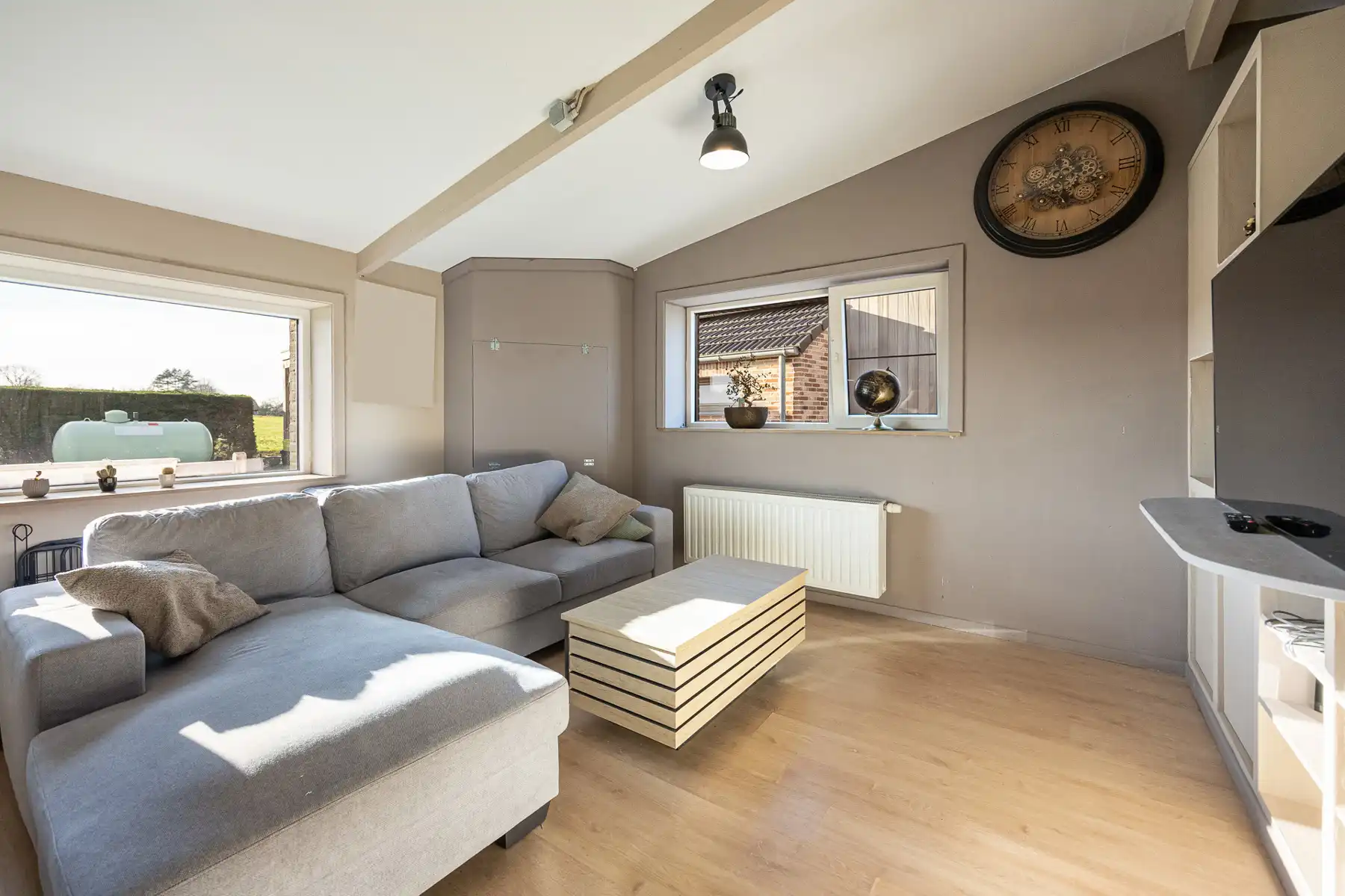 Gerenoveerde vrijstaande woning met 3 slaapkamers op een unieke locatie in Merksplas. foto 30