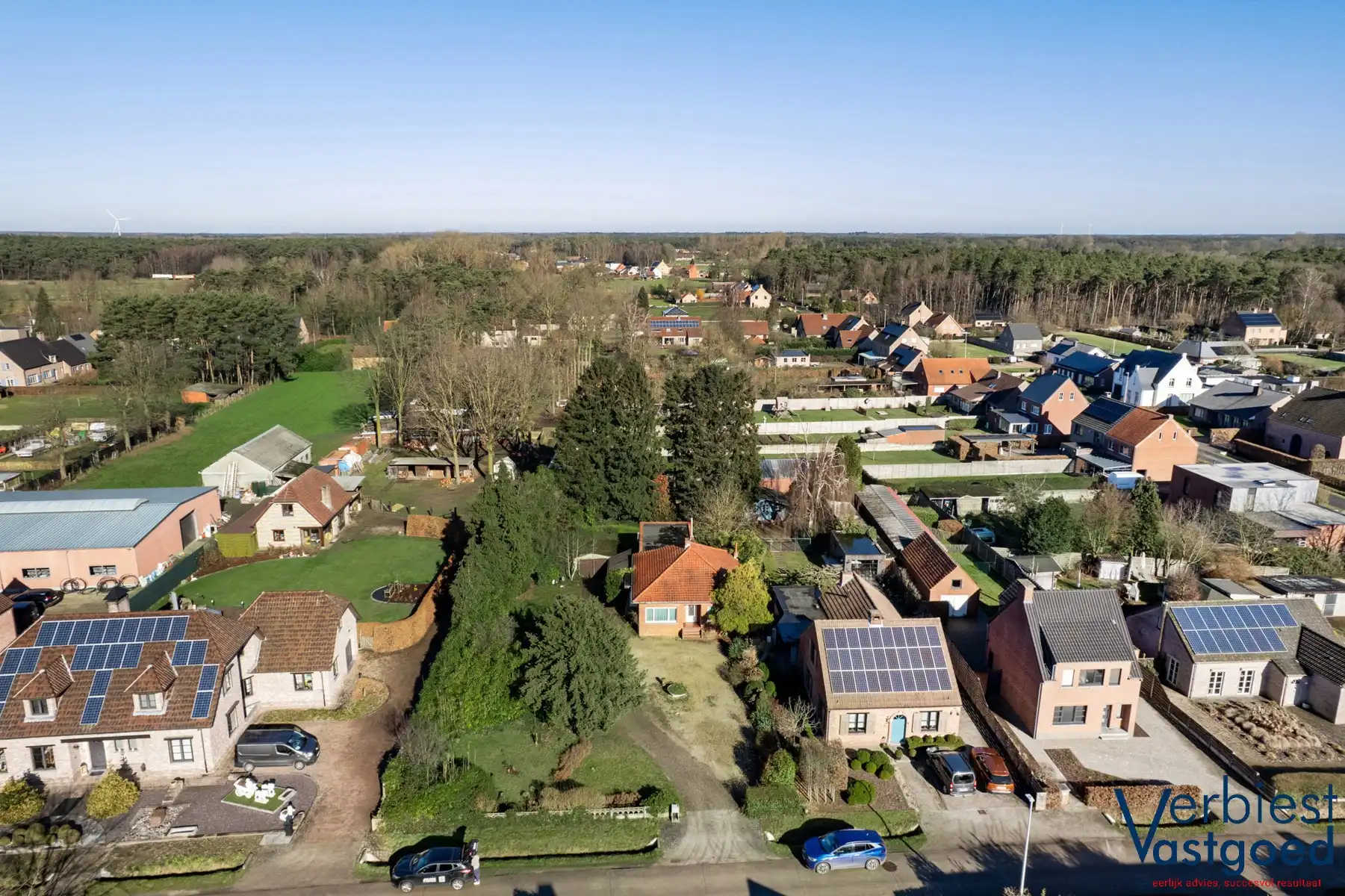 Renovatieproject op uitzonderlijk perceel van 1.577 m² foto 4