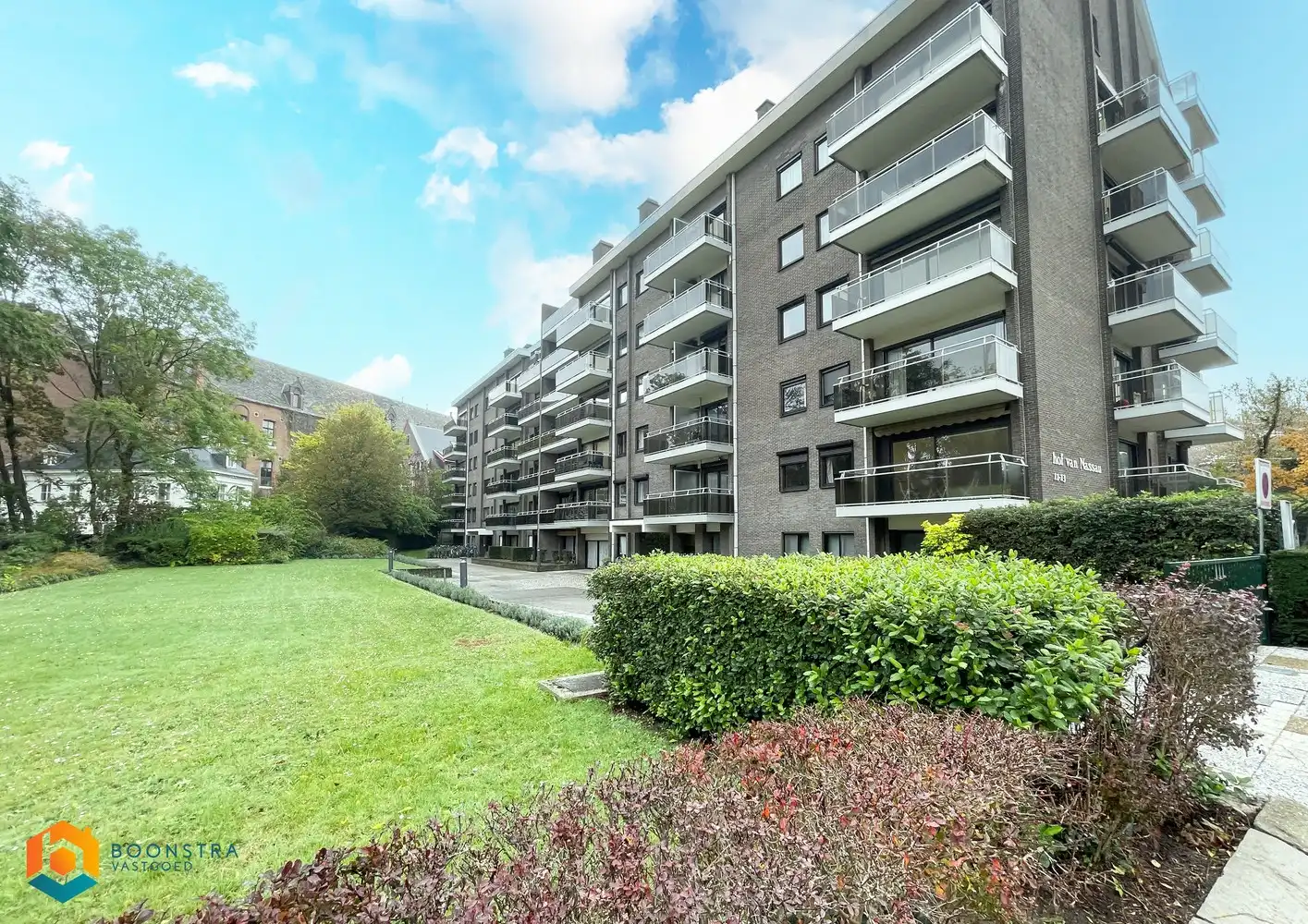 Gerenoveerd 2 slpkr appartement in Mechelen foto {{pictureIndex}}