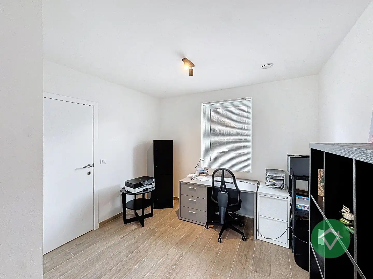 Instapklare woning met 3 slaapkamers te Koekelare foto 10