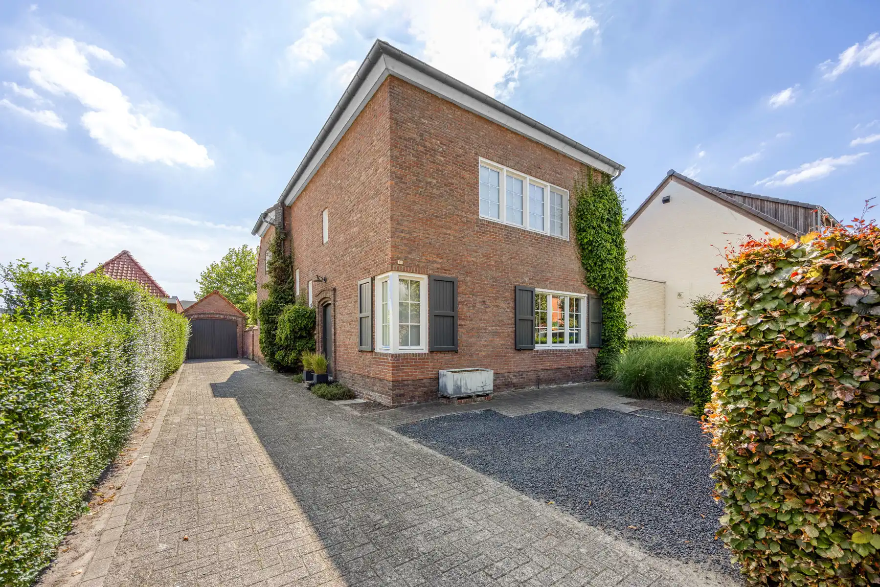 Charmant wonen aan de Lindendreef te Hoogstraten foto 2