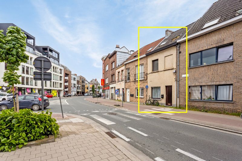 Ideale woning aan station van Dampoort! foto {{pictureIndex}}