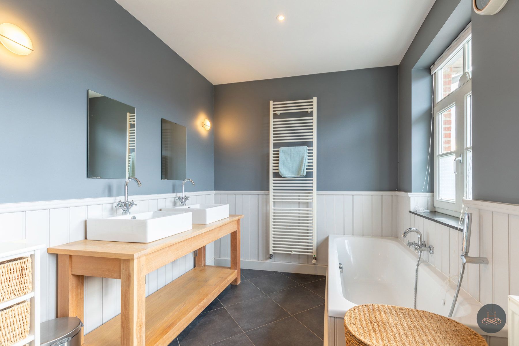 Instapklare gezinswoning met leuke tuin foto 21