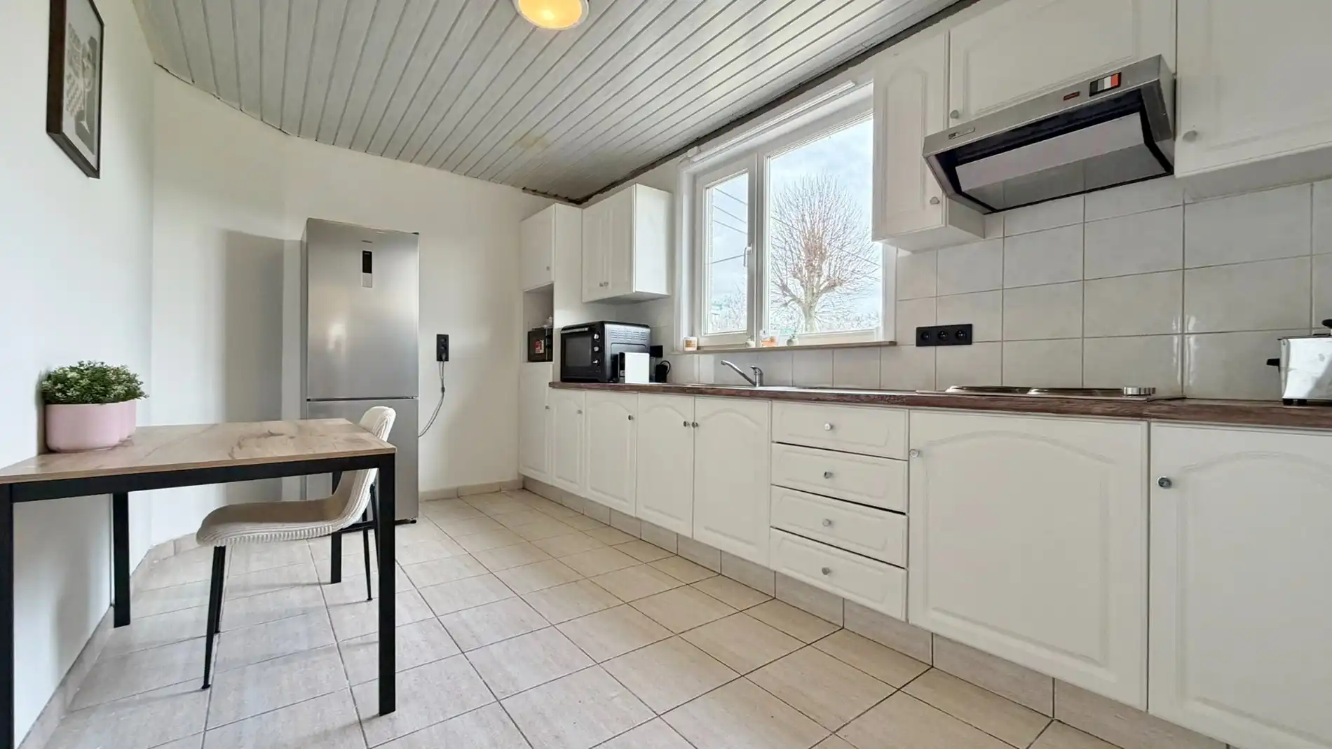 Vrijstaande woning op groot hoekperceel van 1.440 m² met open zicht en uitbreidingsmogelijkheden foto 8