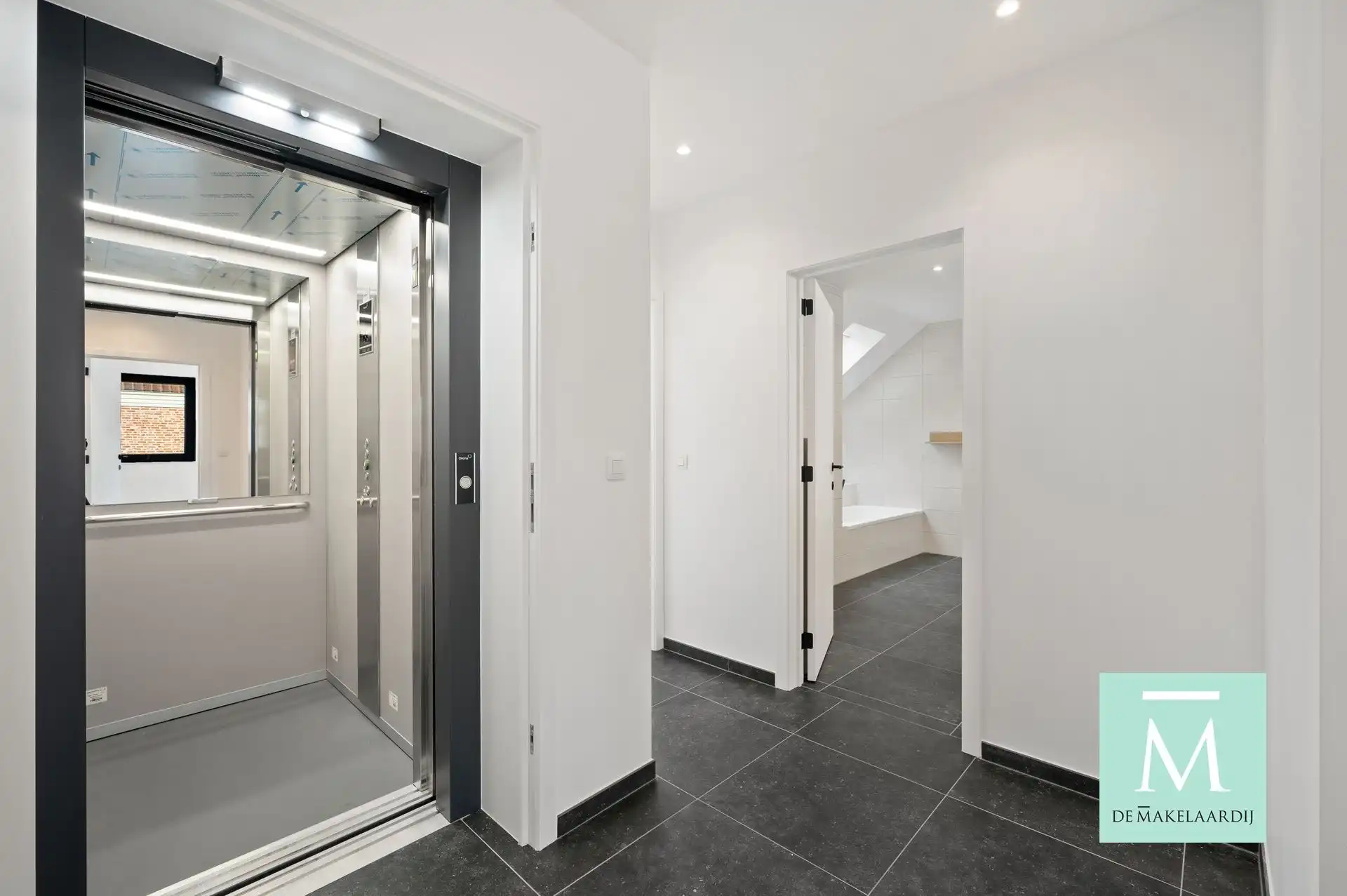 Energiezuinige penthouse met terras van 53 m² in het centrum van Bonheiden foto 4