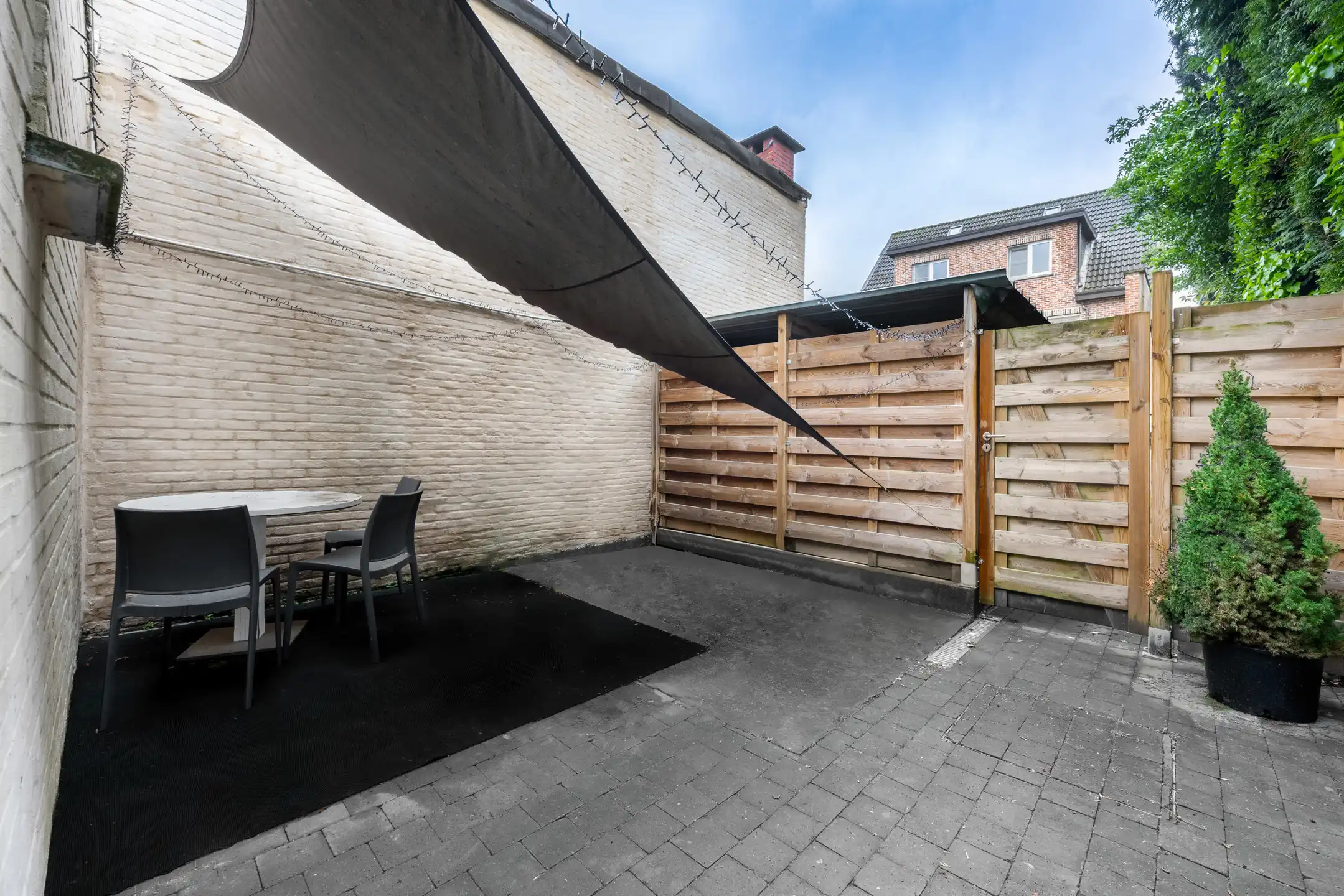 Handelsgelijkvloers met veel potentieel in Sint-Antonius foto 14