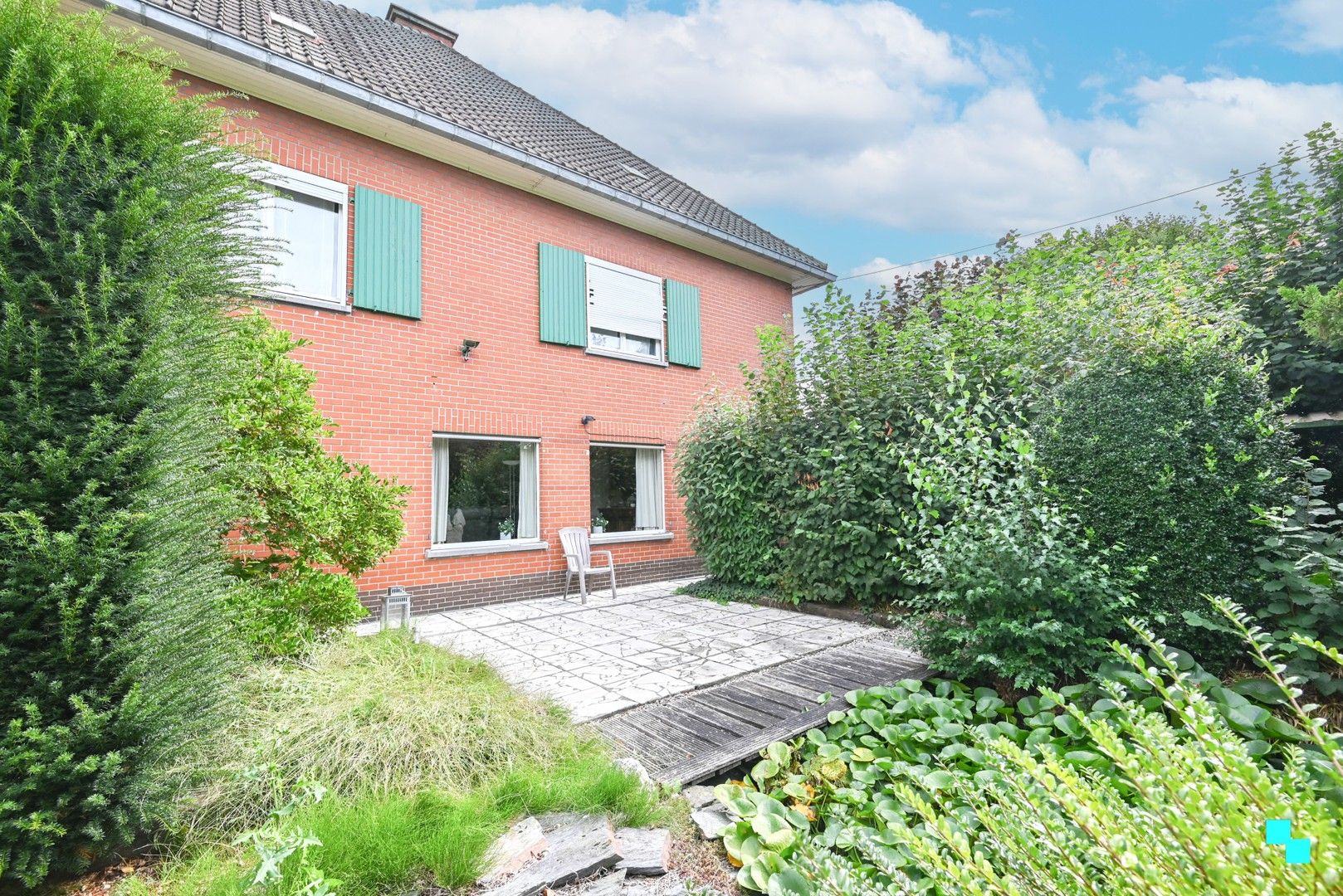 Zeer ruime woning te Heule foto 15