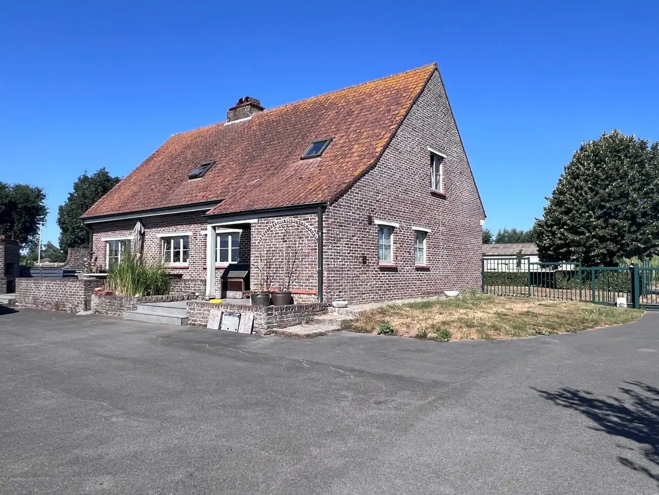 Ruime villa met 5 slaapkamers en loods foto 10