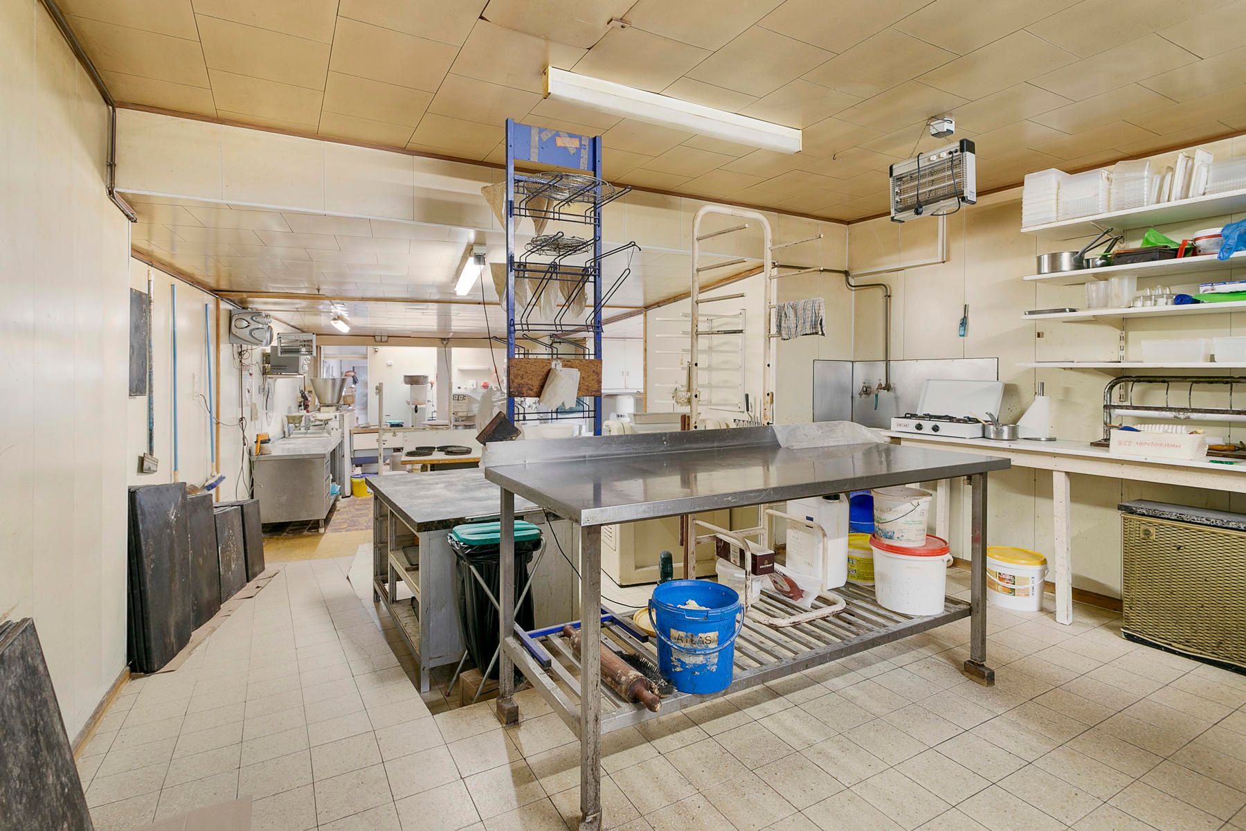 Bakkerij met woning en atelier foto 12