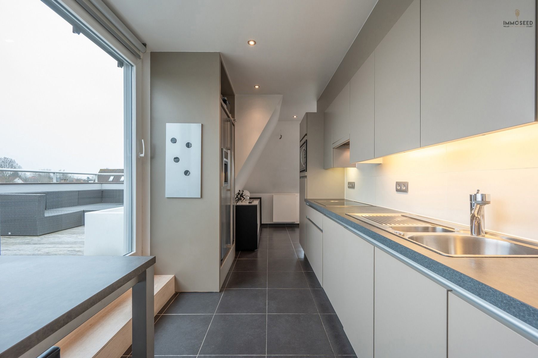 Luxueuze penthouse met ruim zonneterras foto 6