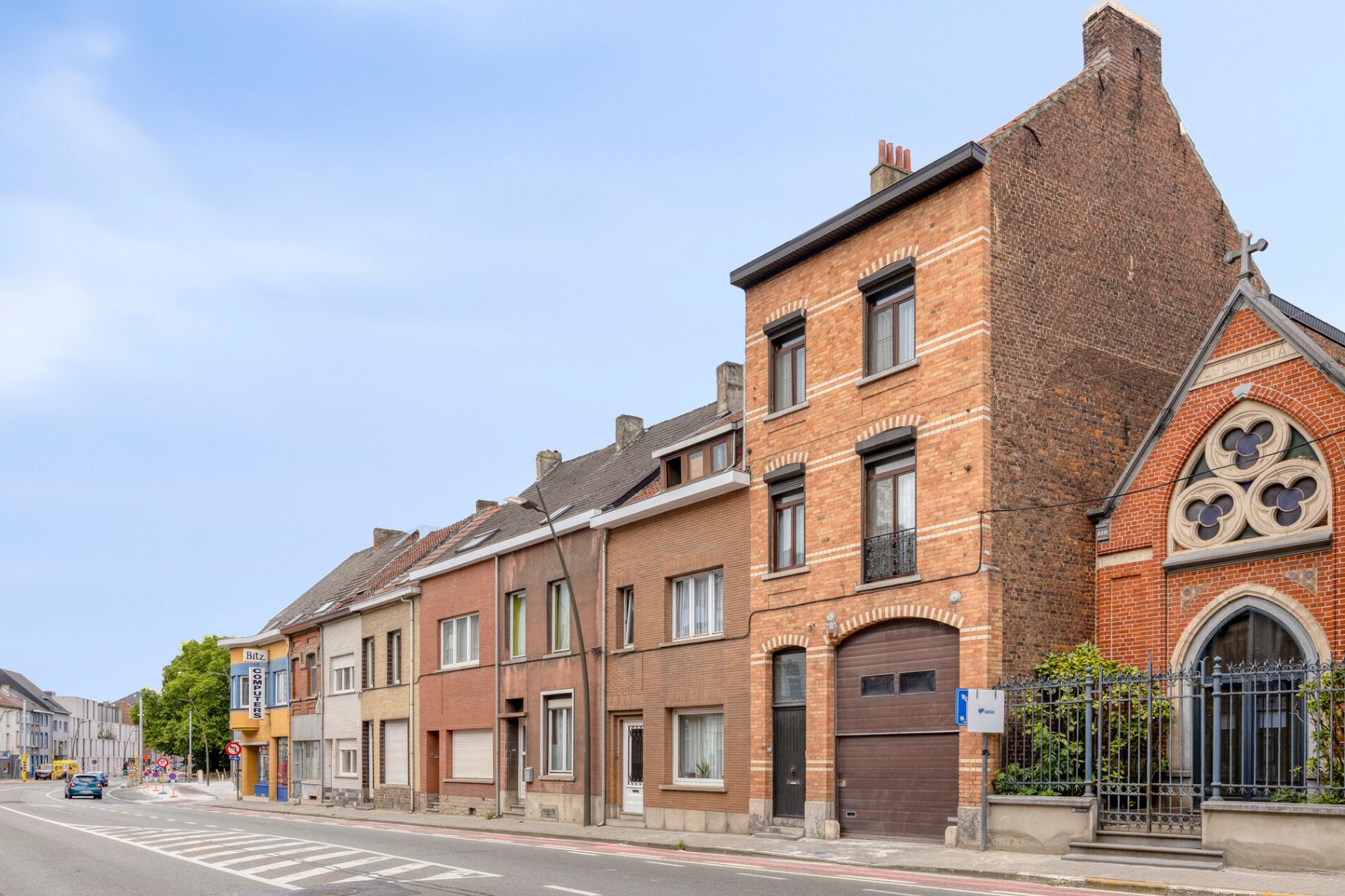 Charmant Herenhuis met grote tuin te Halle foto 25