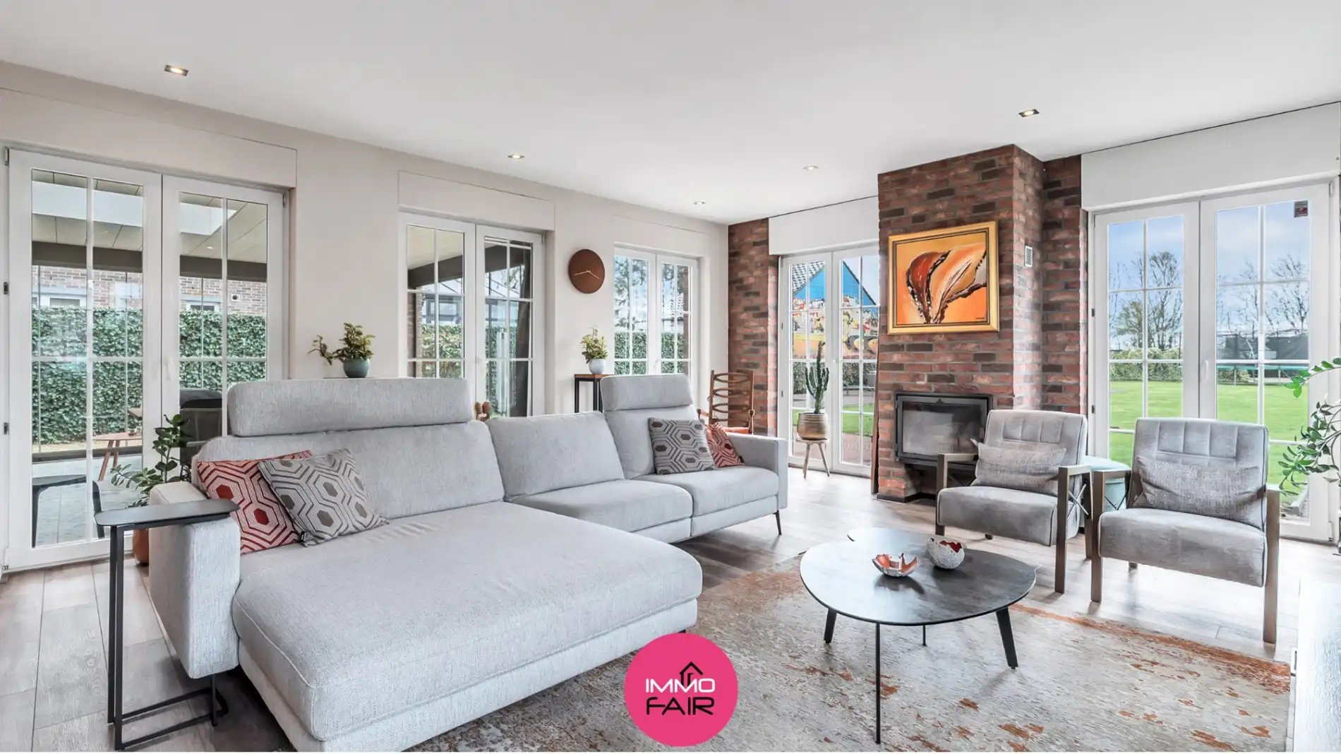 Vrijstaande woning op royaal perceel met panoramisch uitzicht, vlakbij Maastricht foto 3