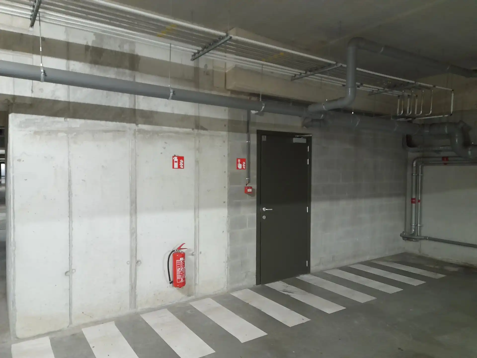 Gelijkvloers appartement met 2-slaapkamers en eigen tuintje foto 20