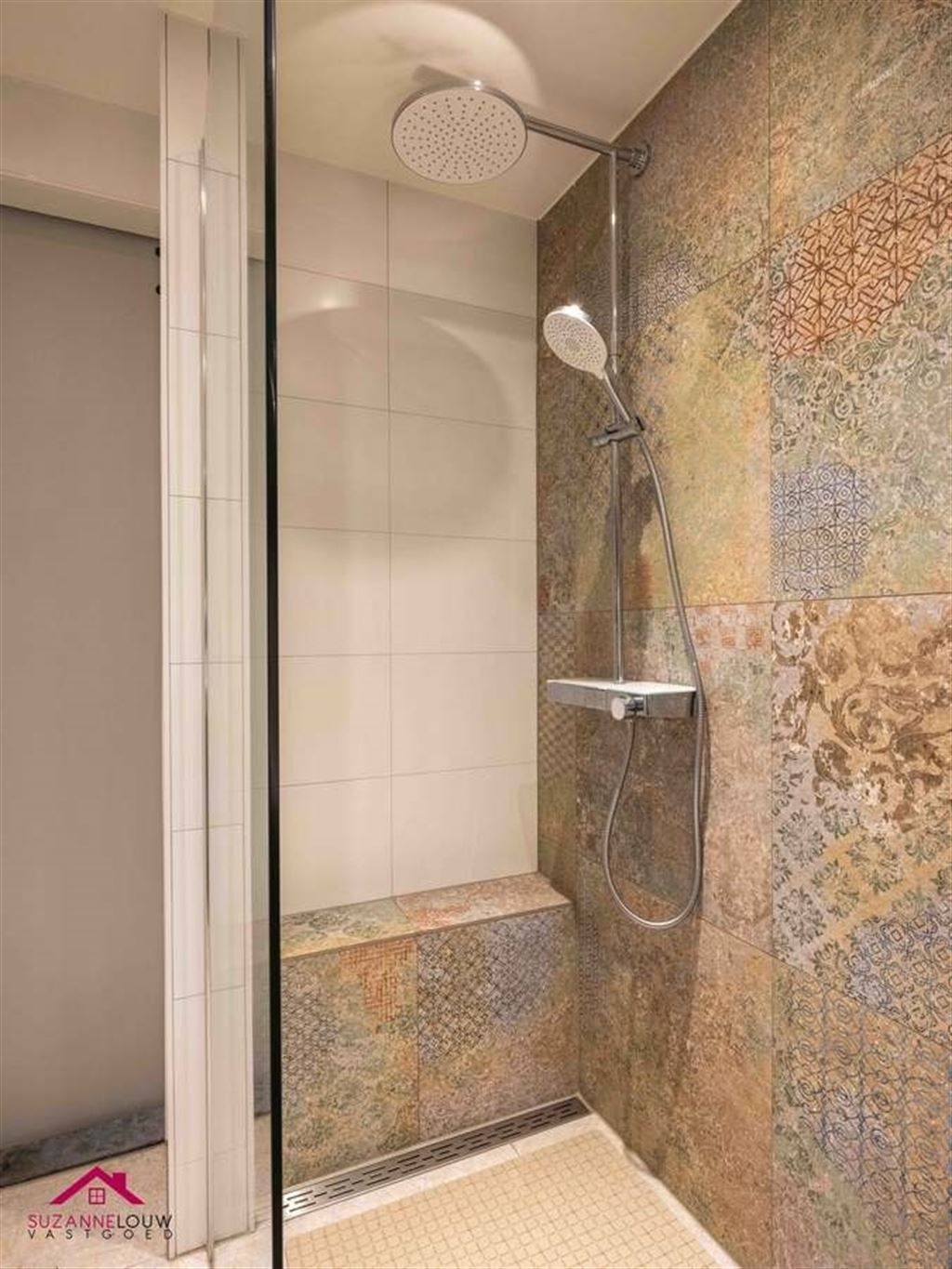 Gerenoveerde vrijstaande woning foto 31