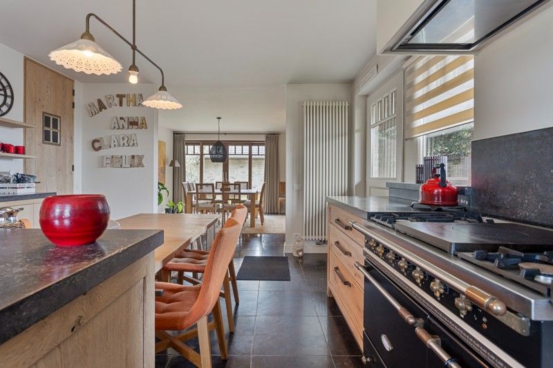 Prachtige luxueus afgewerkte woning op een perceel van 572 m² TE KOOP in DESSELGEM! foto 19