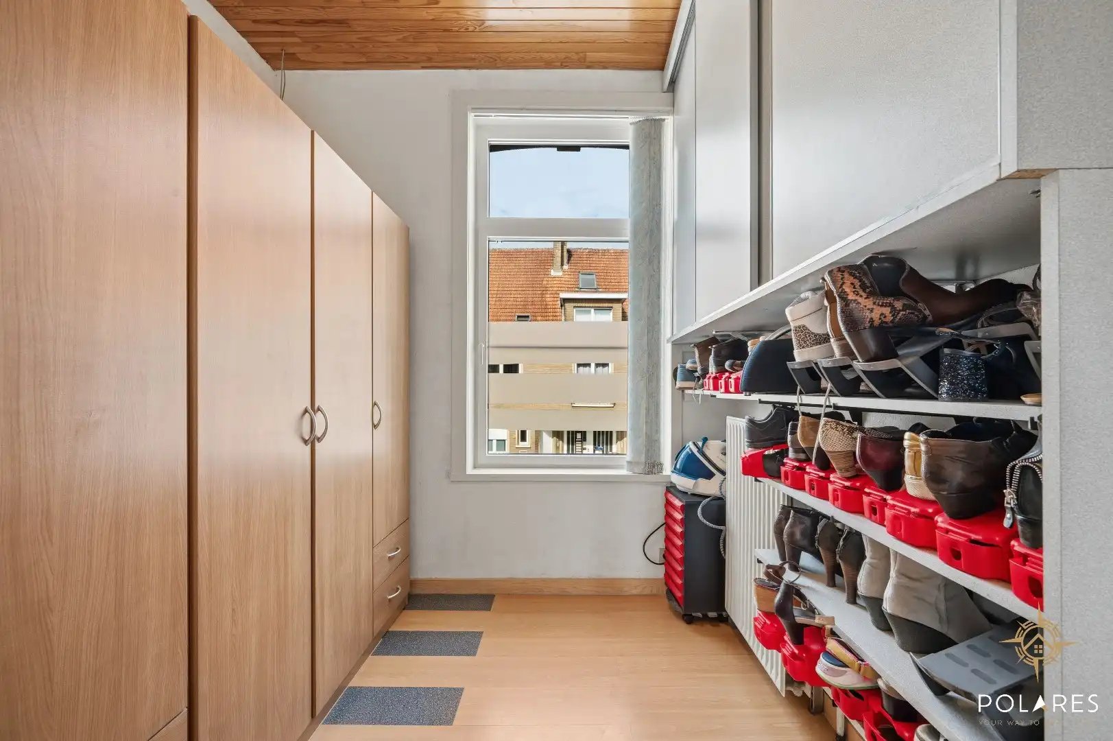 Ruime woning met 4 slaapkamers op toplocatie foto 15