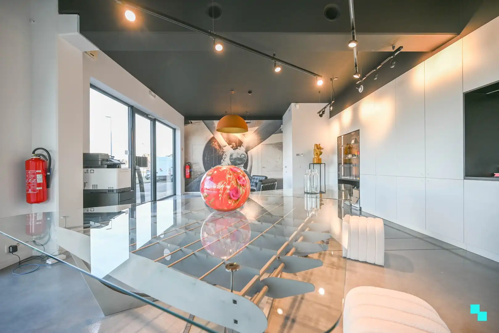 Terbeschikkingstelling van kantoorruimte in Waregem foto 6