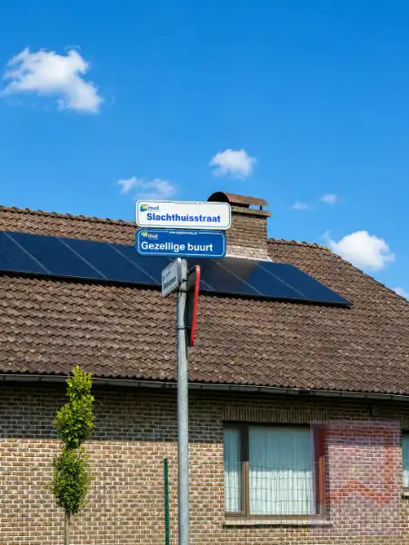 Ruime gelijkvloerse woning met 3 slaapkamers, zolderverdieping en garage op 1.340 m² foto 23