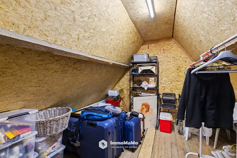 RUIME GERENOVEERDE WONING MET 3 SLPK TE KOOP IN WACHTEBEKE foto 22