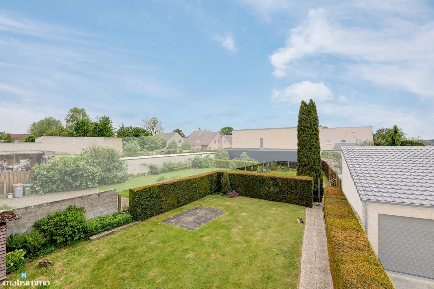 VOLLEDIG ONDERKELDERDE EENGEZINSWONING MET 4 SLAAPKAMERS, GARAGE EN RUIME TUIN IN BILZEN-CENTRUM foto 31
