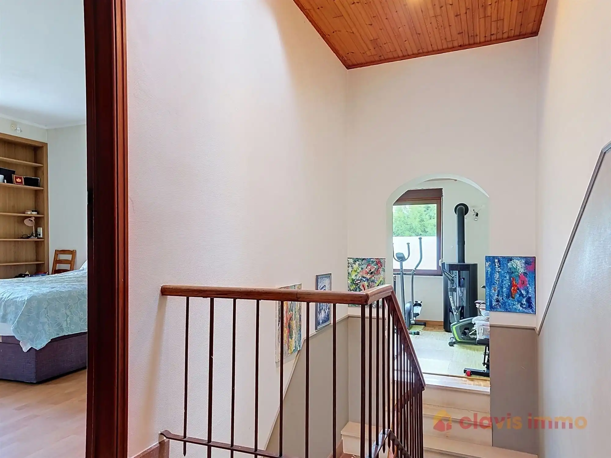 Aangename 3-gevel woning met tuin foto 20