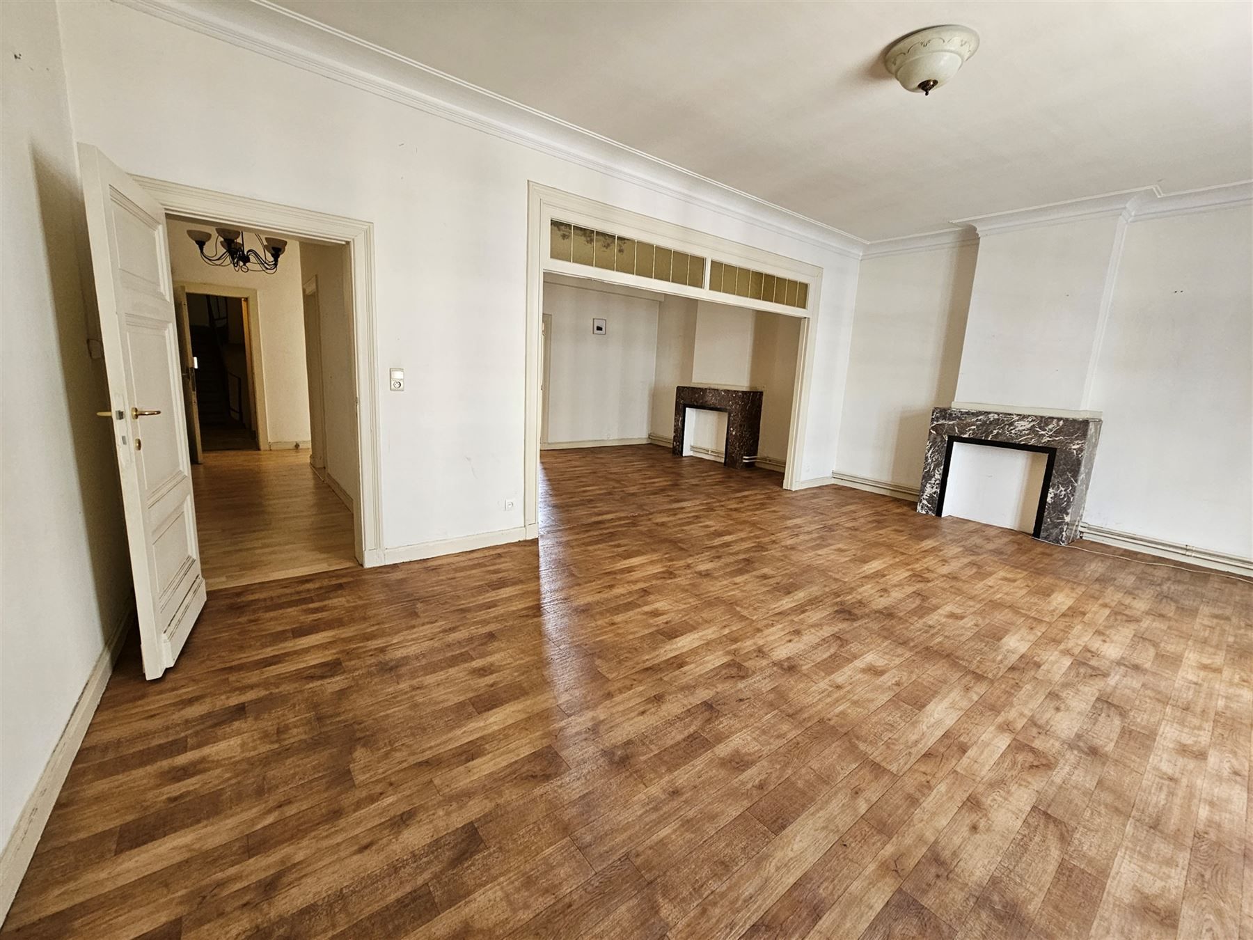 Antwerpen: Centrum: Ruim 2 slp appartement op 3de verdieping foto 4