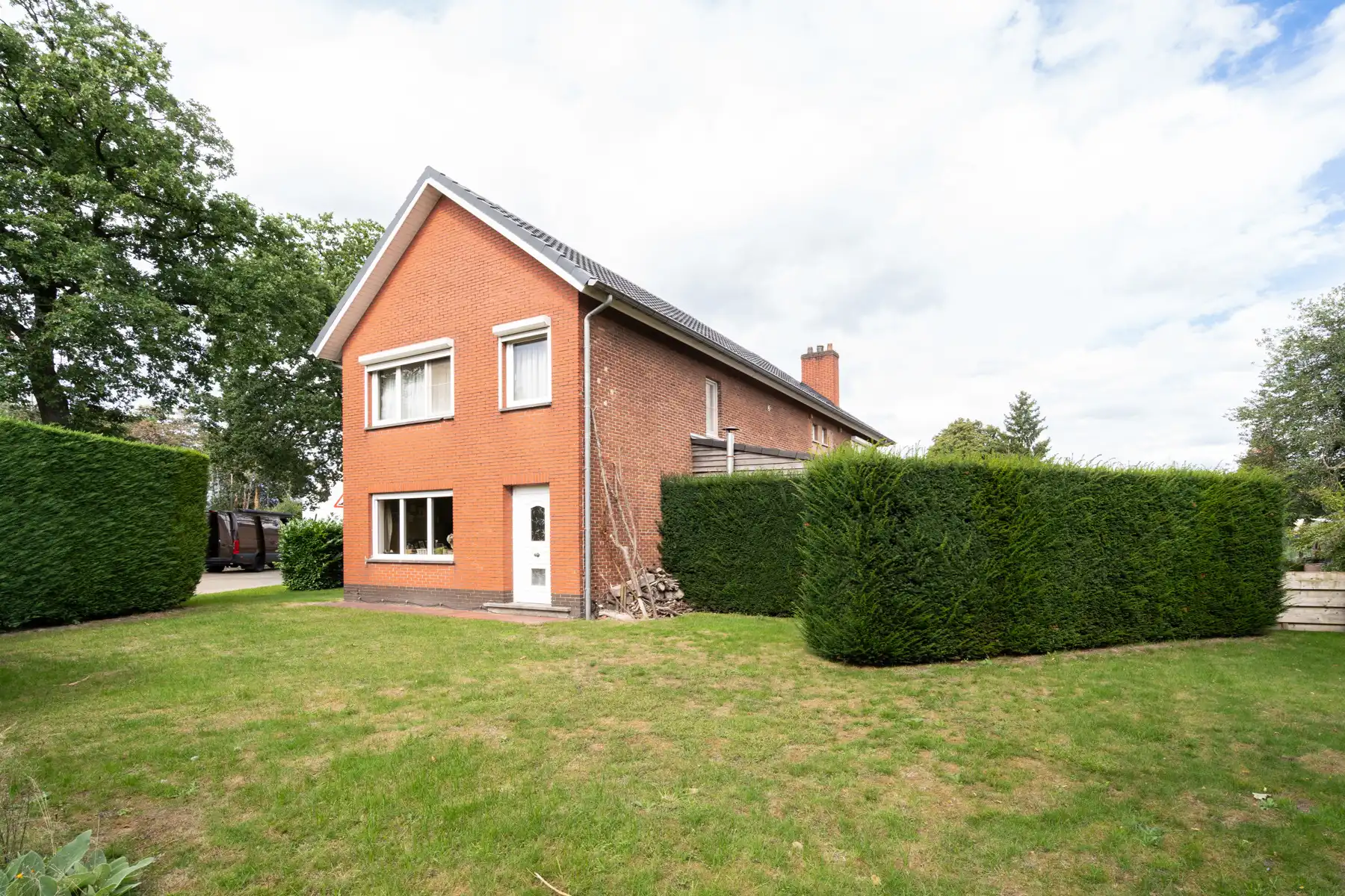 Ruime gezinswoning met 5 slaapkamers op 934 m² in Brecht foto 23